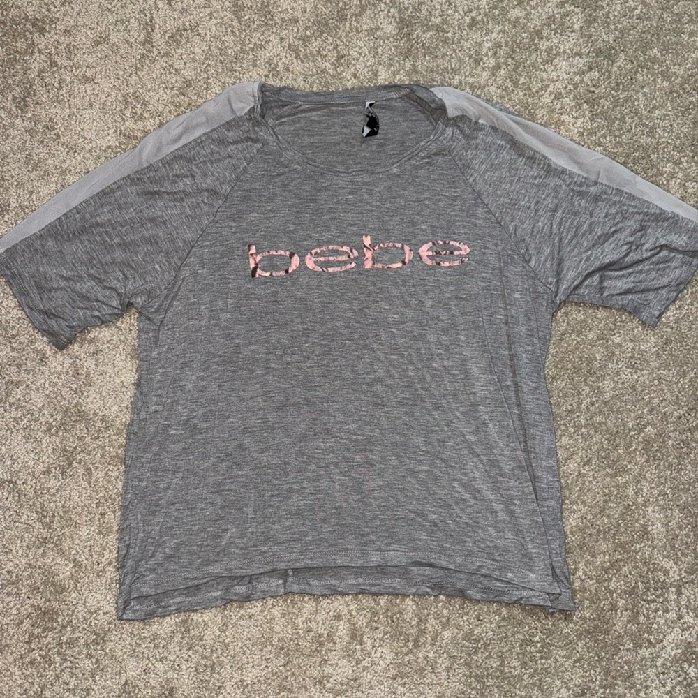🩶Bebe Women's L Short Sleeve T-Shirt🩶
